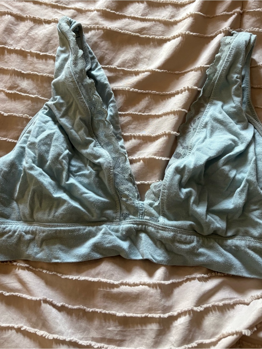 Victoria's Secret Lounge Bralette Bundle of 3 Coquette Soft Bras M/L - Picture 9 of 12